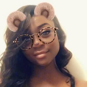 Meet your Posher, Lashanda